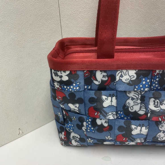 Harveys Disney Mickey Loves Minnie Classic Boyfriend Seatbelt Purse Shoulder Bag - Picture 4 of 10